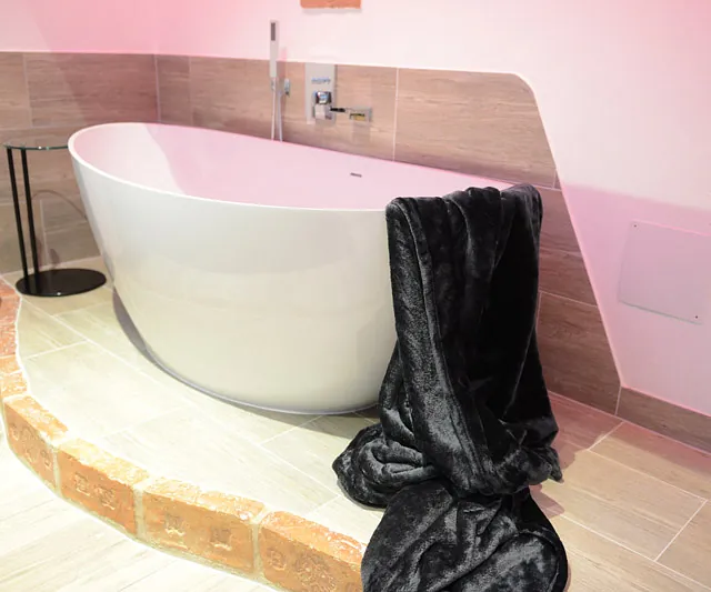Badewanne im Apartment